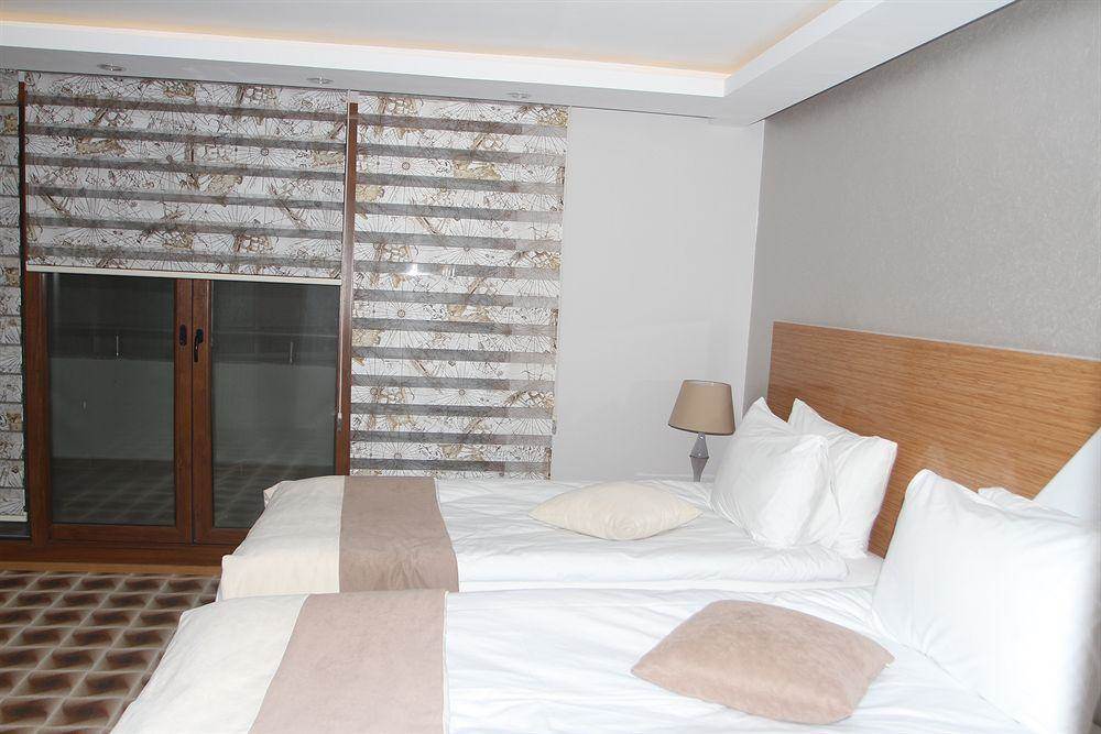 Way Hotel Izmir Exterior photo