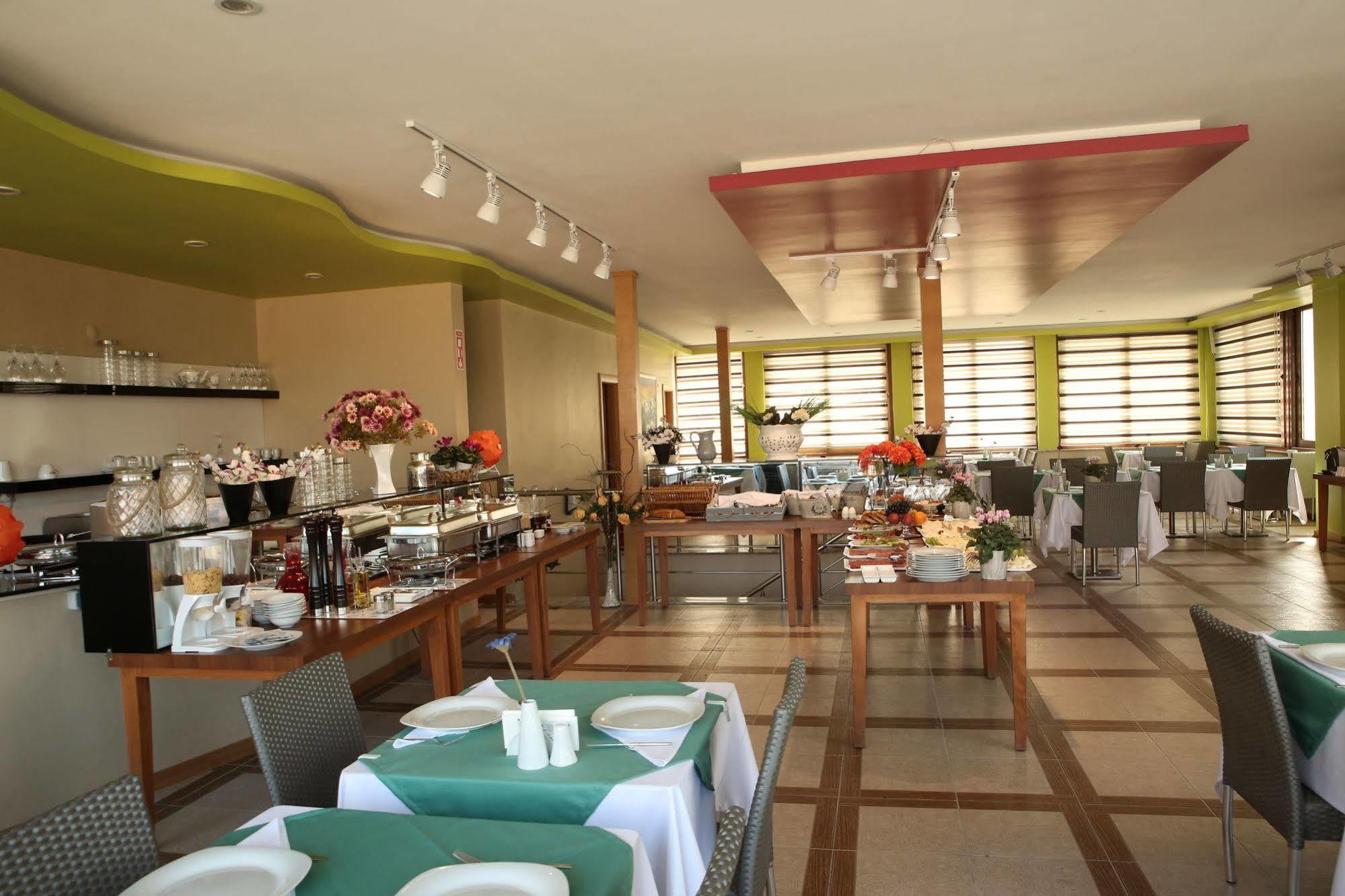 Way Hotel Izmir Exterior photo